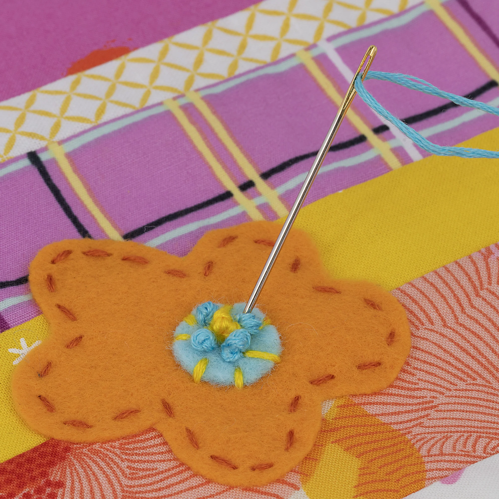 Gold-Eye Wool Applique Needles, Size 1, 10 pc - Image 4