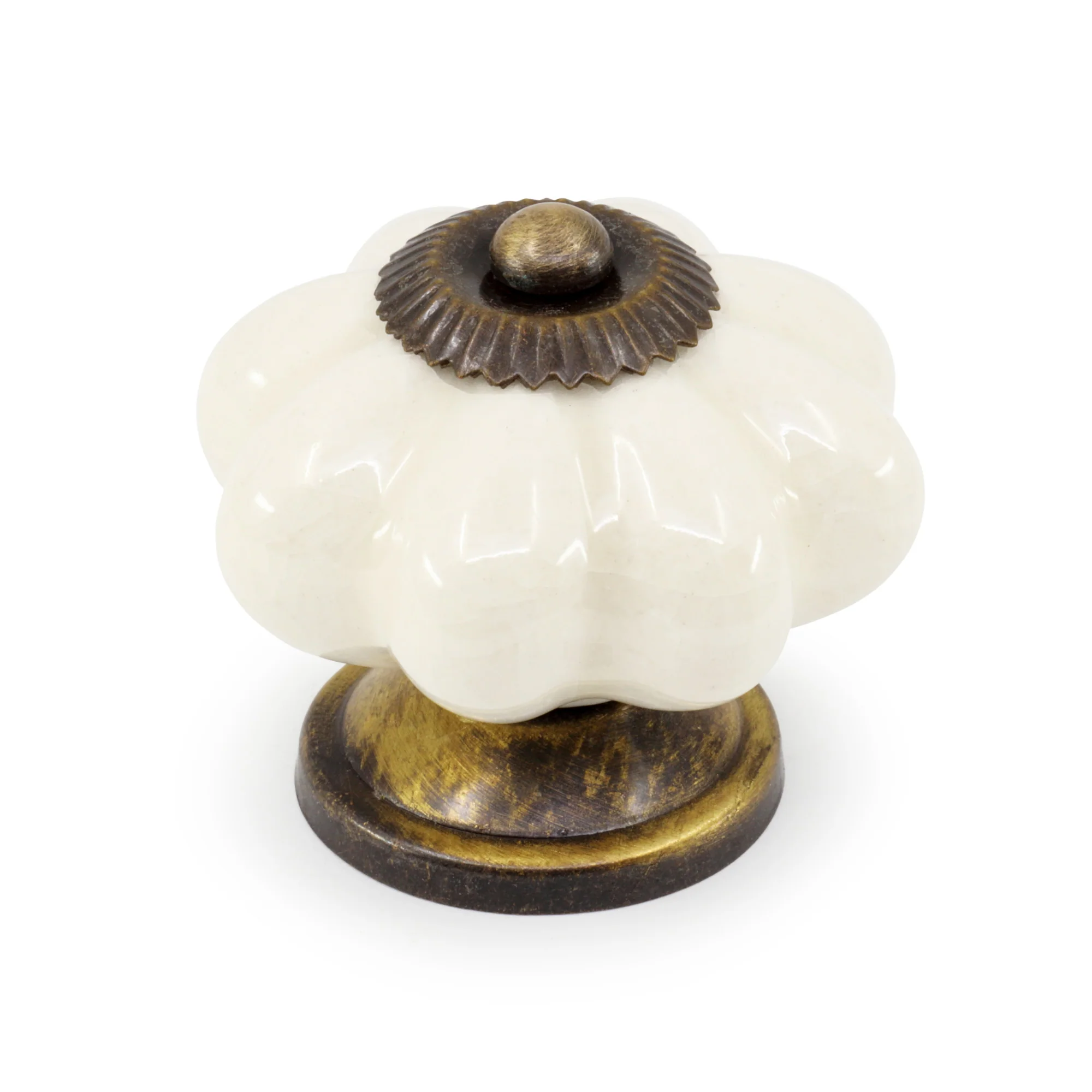 Ceramic Scallop Knob, Cream - Image 3