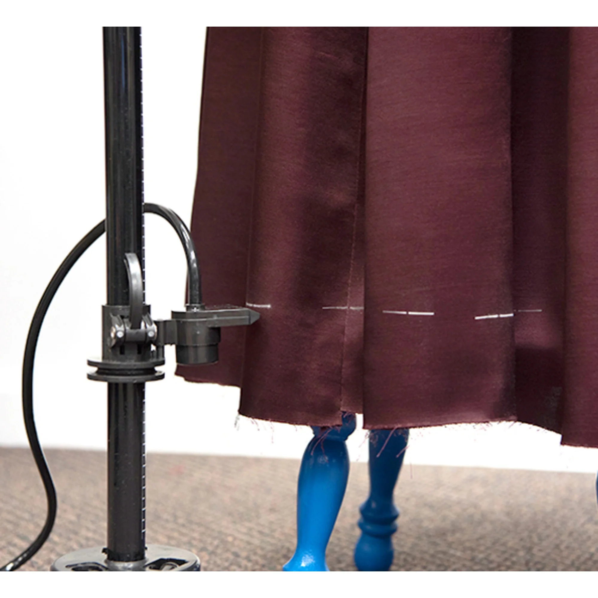 Deluxe Chalk Hem Marker - Image 7