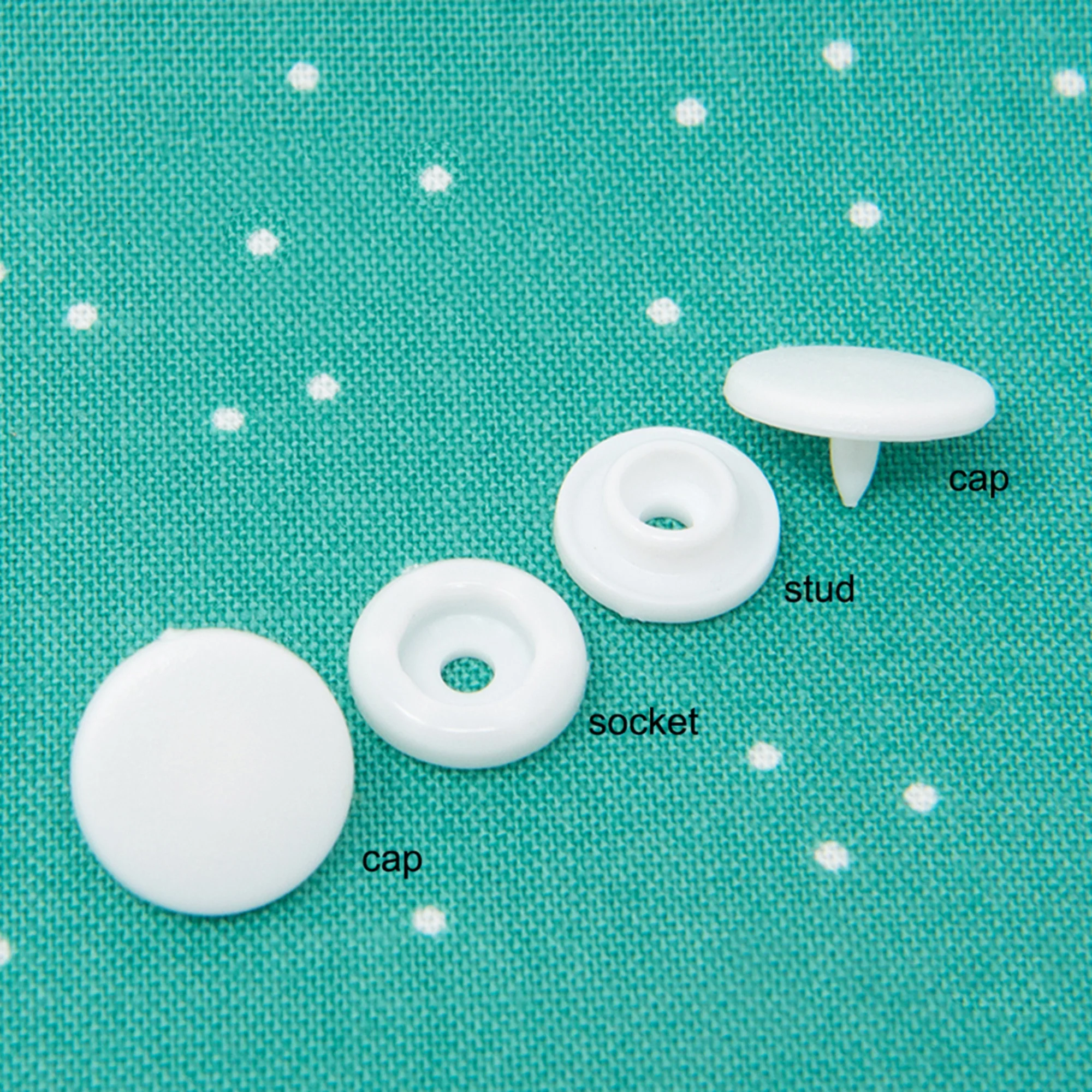 Plastic Color Snaps, 12 Sets, White - Image 7
