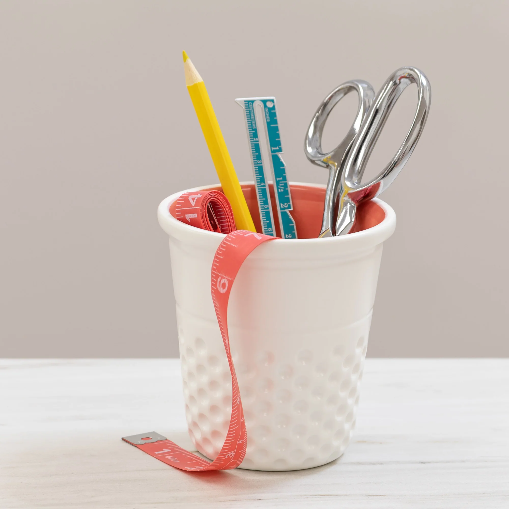 Novelty Ceramic Thimble Container, Coral - Image 4